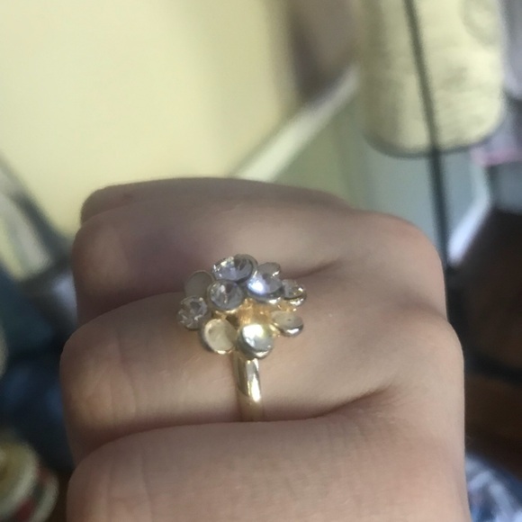 Beautiful diamond ring 💍 - Picture 6 of 8